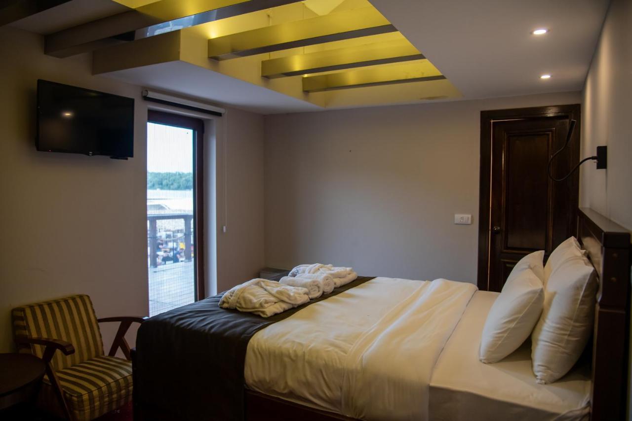 Bahus Inn Belgrade Exterior photo